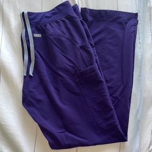 Medium Regular Figs Scrub Pant.
